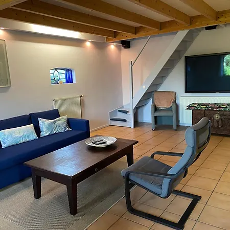 The Atelier 別荘 *