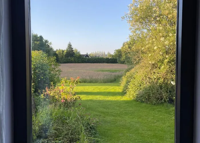 The Atelier 別荘 *